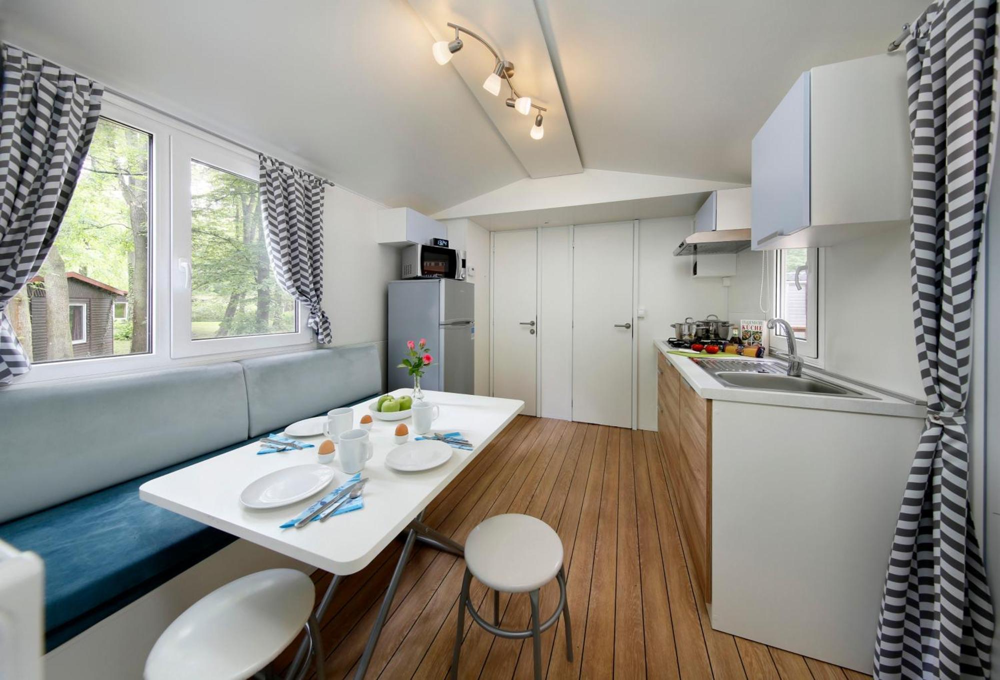 Knaus Campingpark Frickenhausen Frickenhausen am Main Extérieur photo